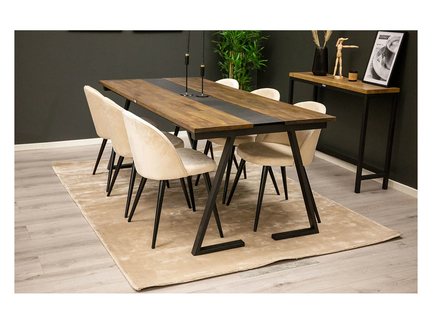Jakarta ensemble table, table teck et 6 Velvet chaises Velours beige, noir.
