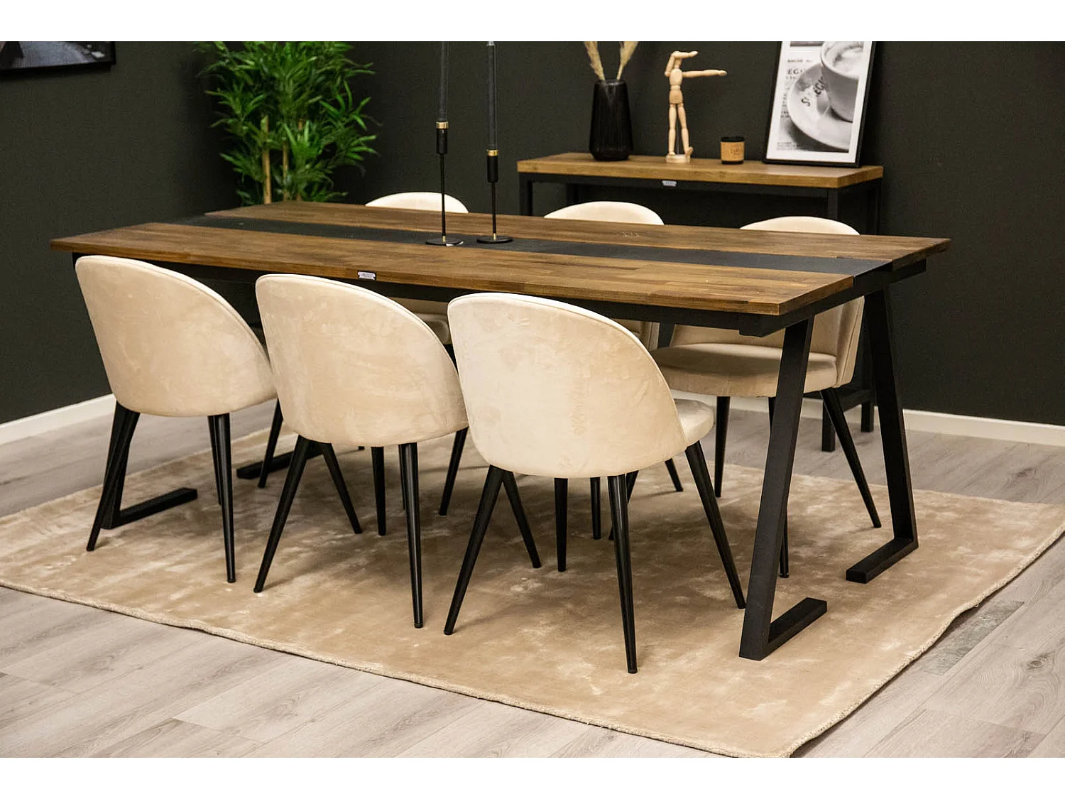 Jakarta ensemble table, table teck et 6 Velvet chaises Velours beige, noir.