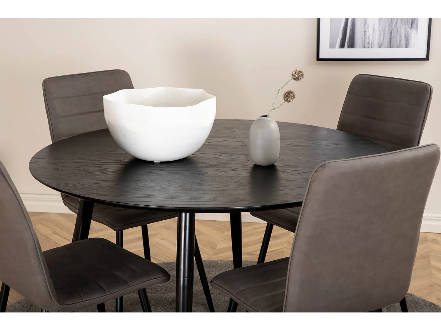 DippØ115BLBL ensemble table, table noir et 4 Windu Lyx chaises gris.