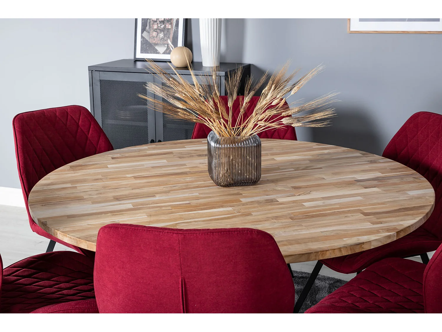 Cirebon140 ensemble table, table teck et 6 Gemma chaises rouge.