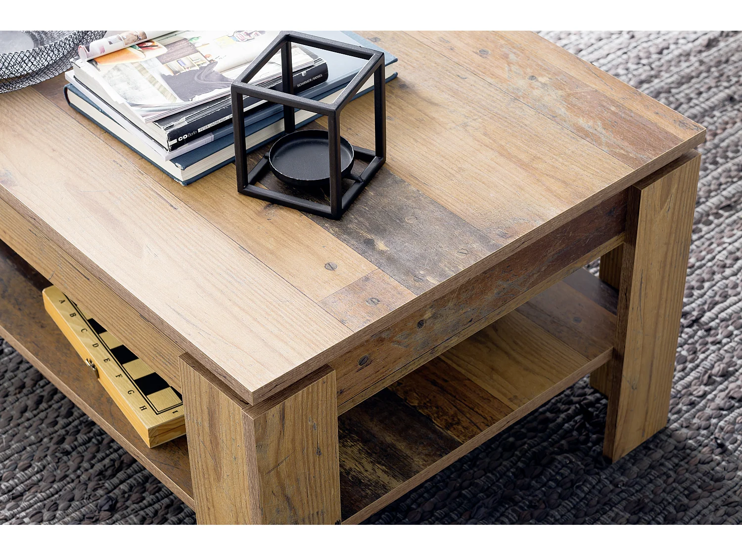 Irina Table basse, look vieux bois.