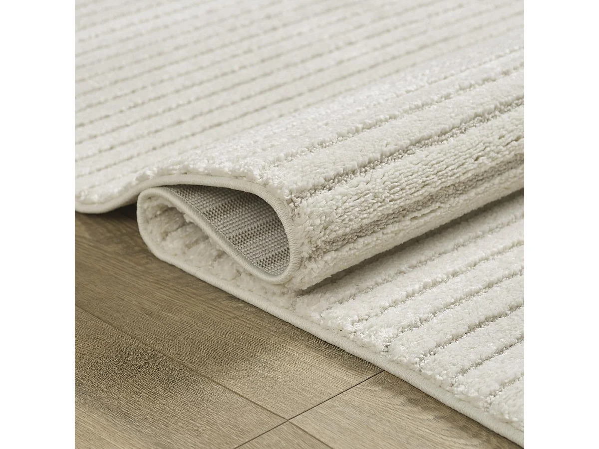 tapis salon 140x200 tissé crème rectangle motif simple LYN9 C