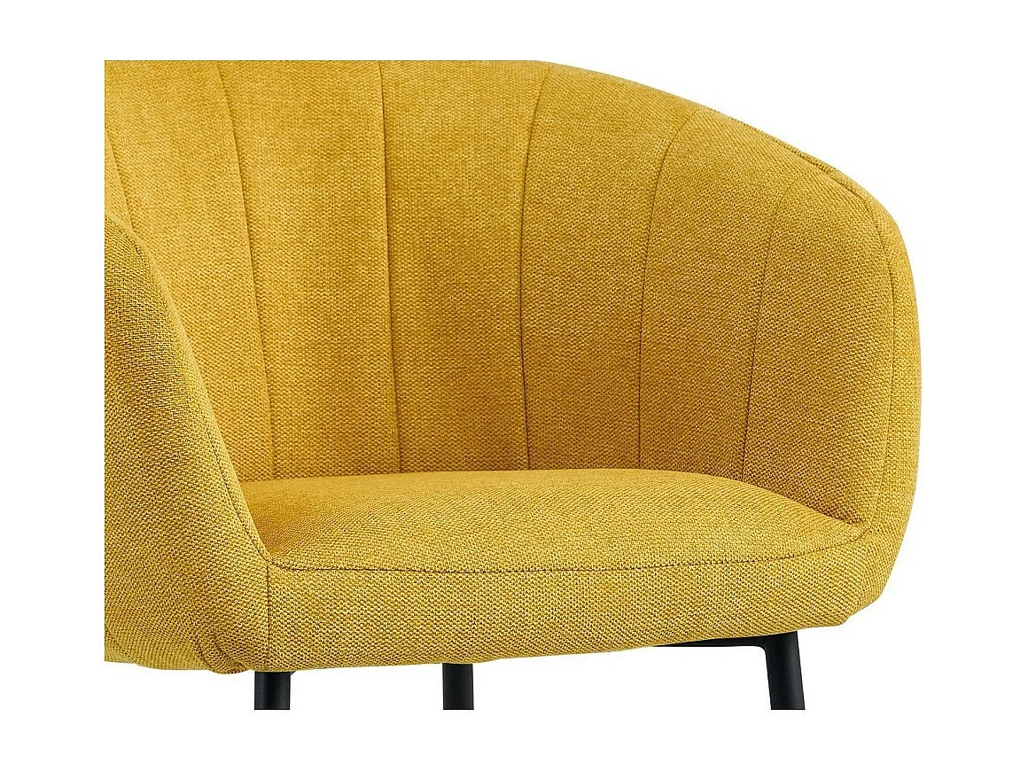 Cadeira SEVILLE Tecido Amarelo, dimensão H79 x L57 x P62, ideal para sua cozinha ou sala de jantar.
