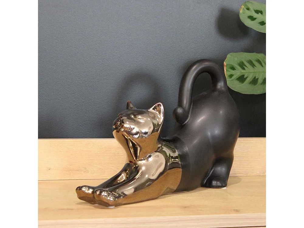 Statuette chat allongé en céramique Zoya