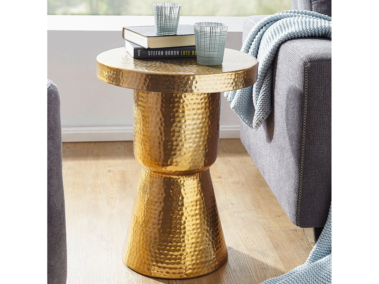 Beistelltisch Ablagetisch 43 x 59 x 43 cm Aluminium Anstelltisch Alu