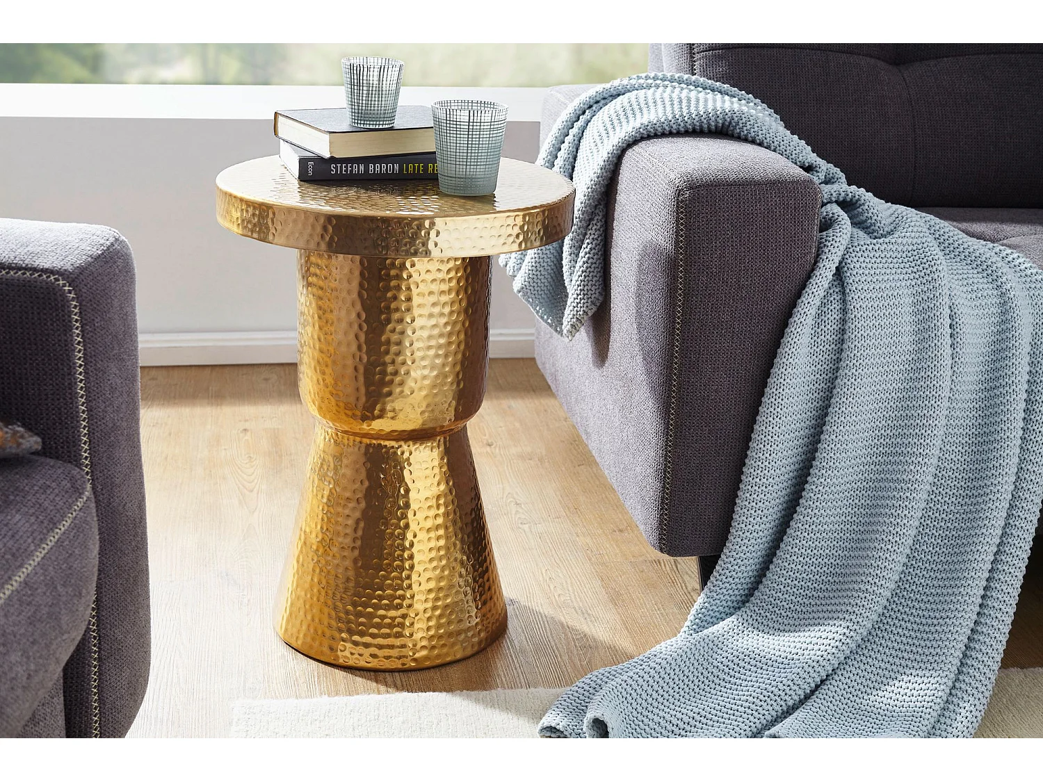 Beistelltisch Ablagetisch 43 x 59 x 43 cm Aluminium Anstelltisch Alu