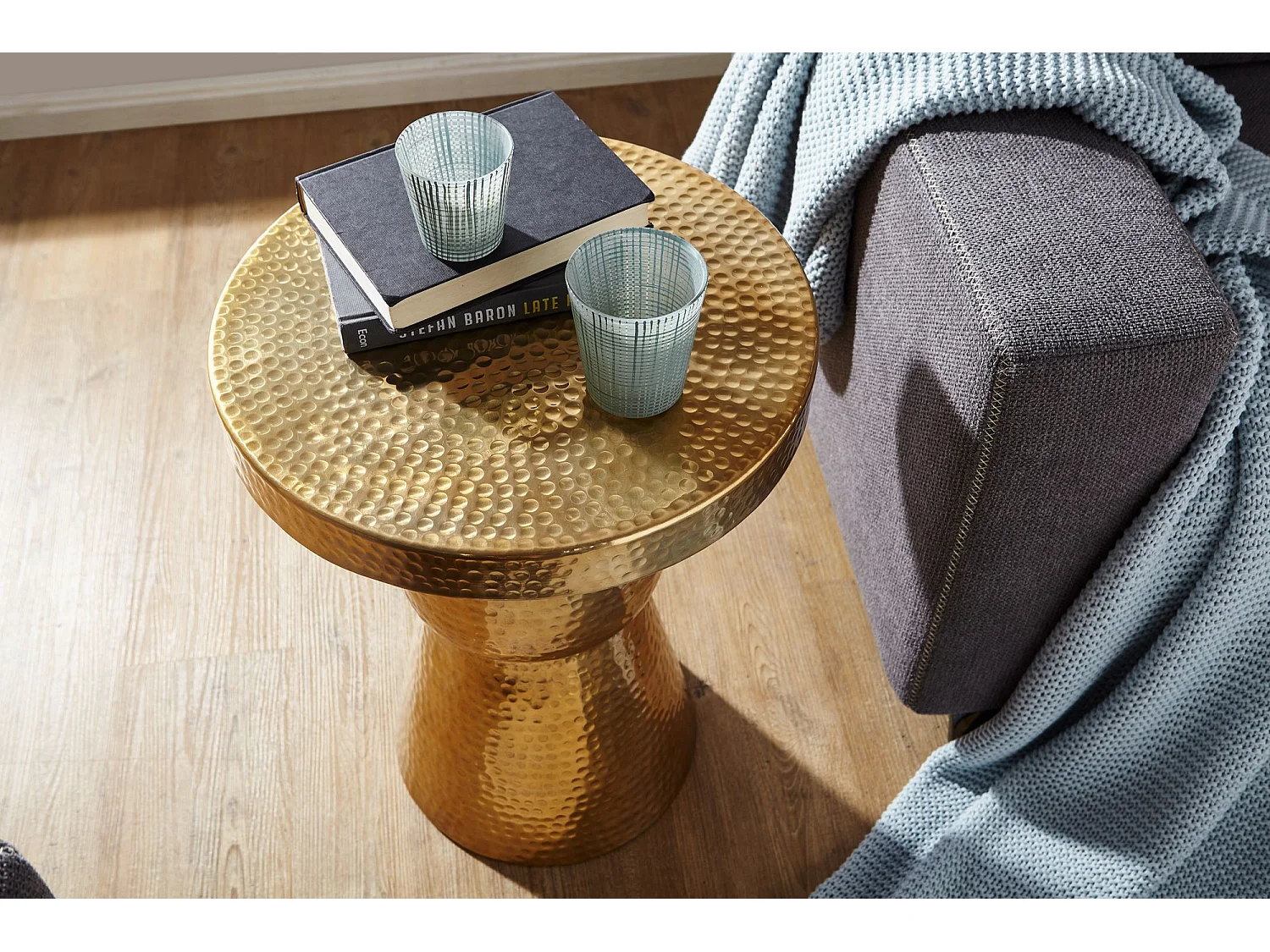 Beistelltisch Ablagetisch 43 x 59 x 43 cm Aluminium Anstelltisch Alu