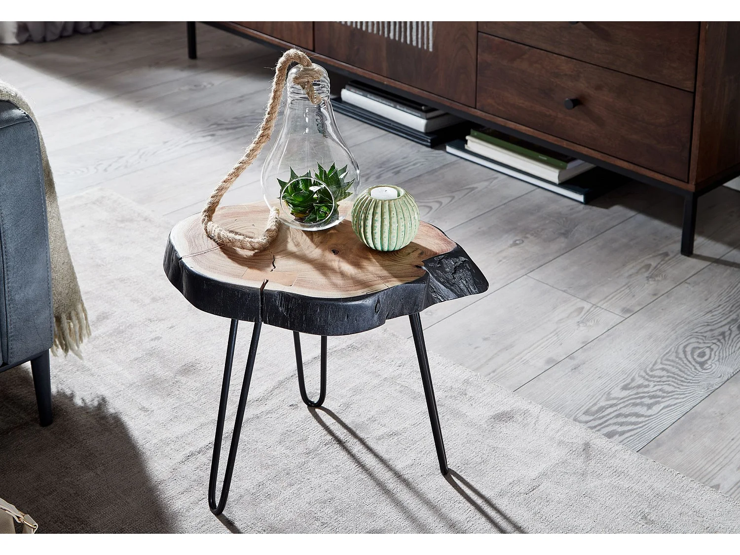 Beistelltisch Holz Wohnzimmertisch Massiv Baumkante Wohnzimmer Tisch