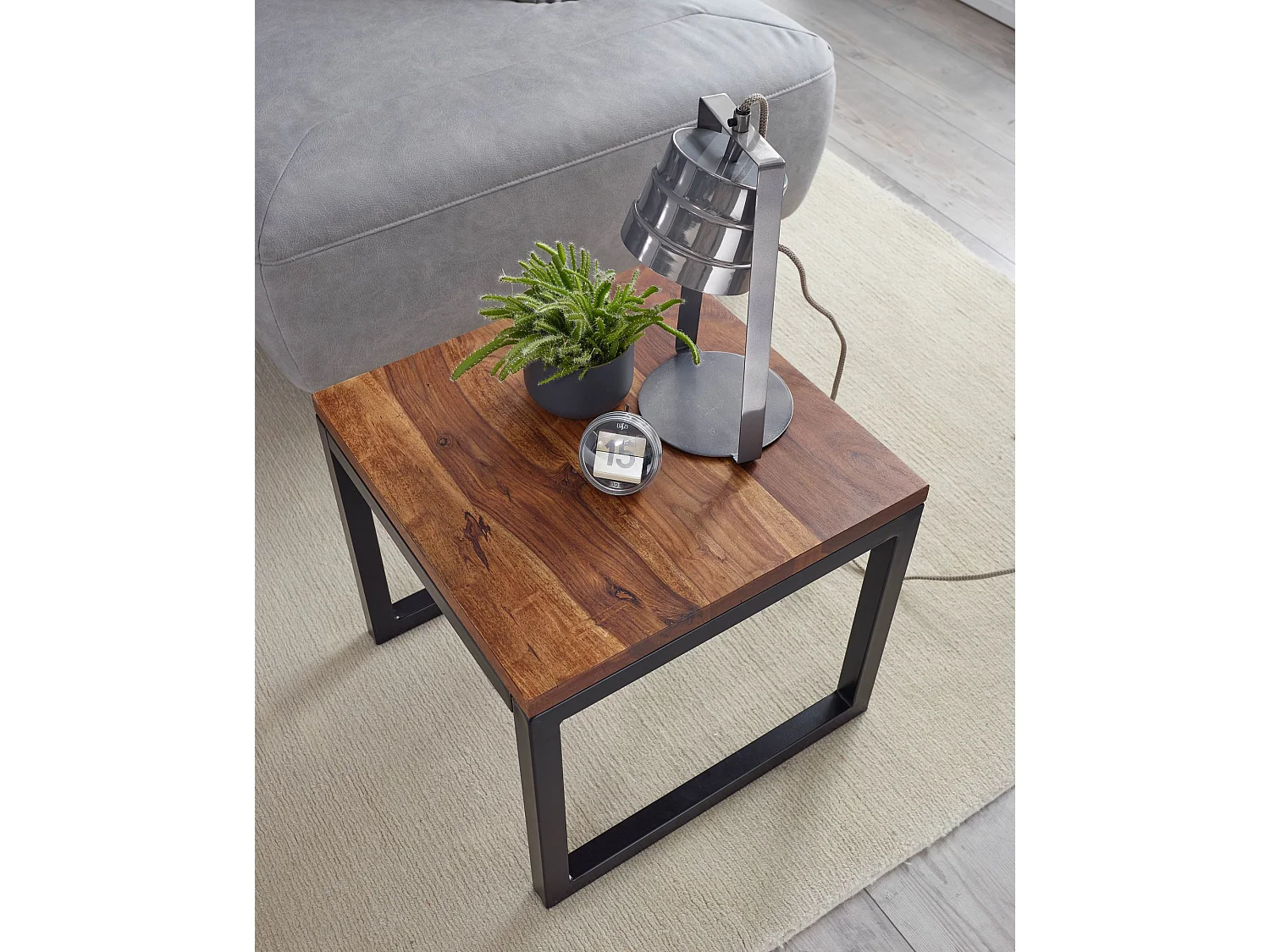 table d'appoint 45x40x45 cm table de salon en bois massif table de salon