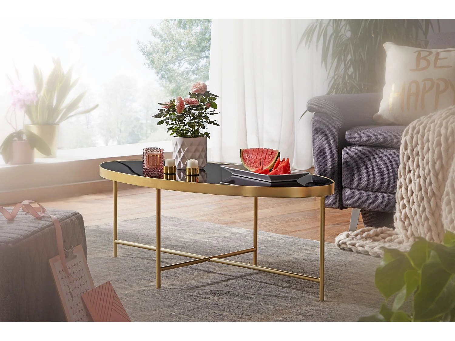 table basse en verre noir table de salon ovale 110 x 56 table en verre or