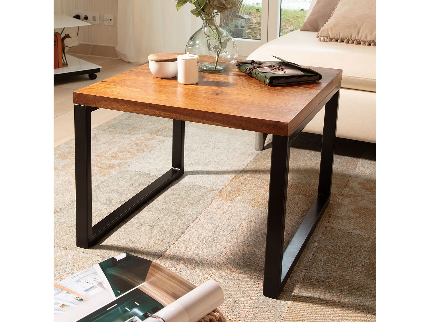 Table Basse Carrée Bois Massif 60x60x45cm Petite Table de Salon Moderne