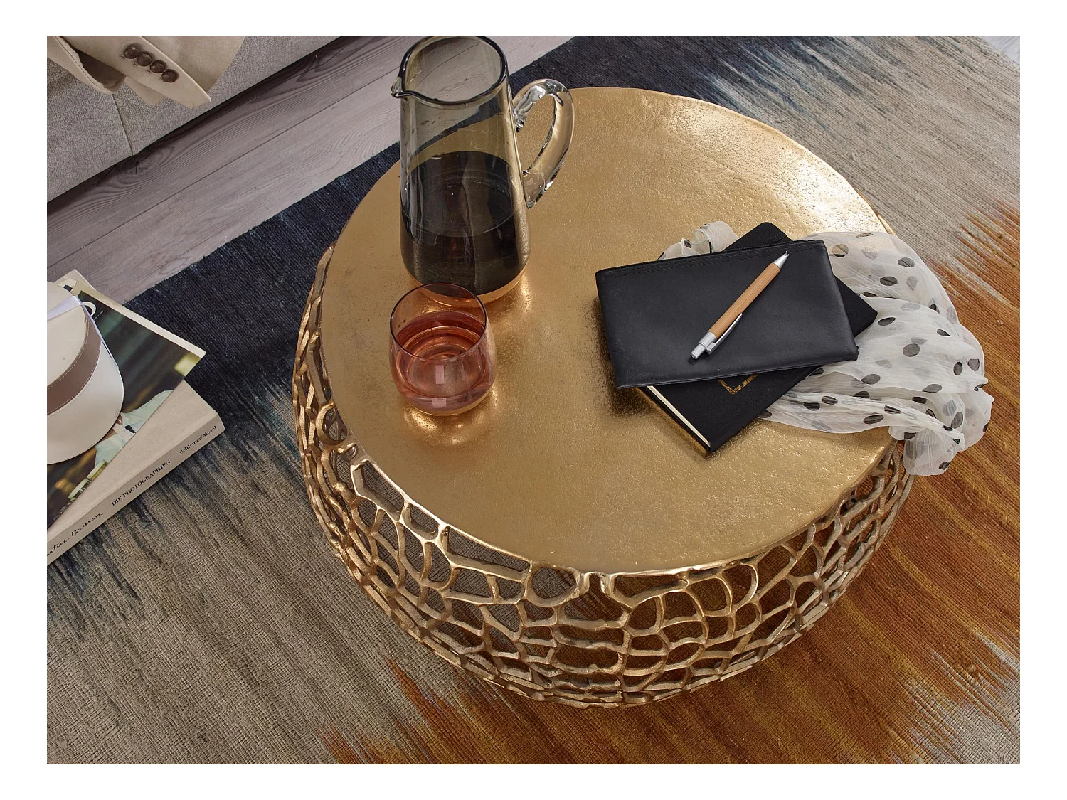 Couchtisch Metall Sofatisch Ø 66 cm Tisch Wohnzimmertisch Rund Aluminium