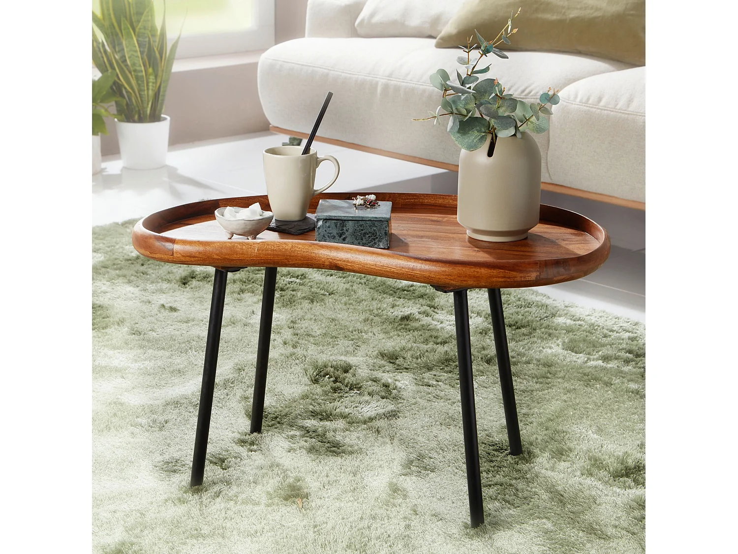 Couchtisch SV51466 Sheesham Tisch mit Metallbeinen Retro Sofatisch klein
