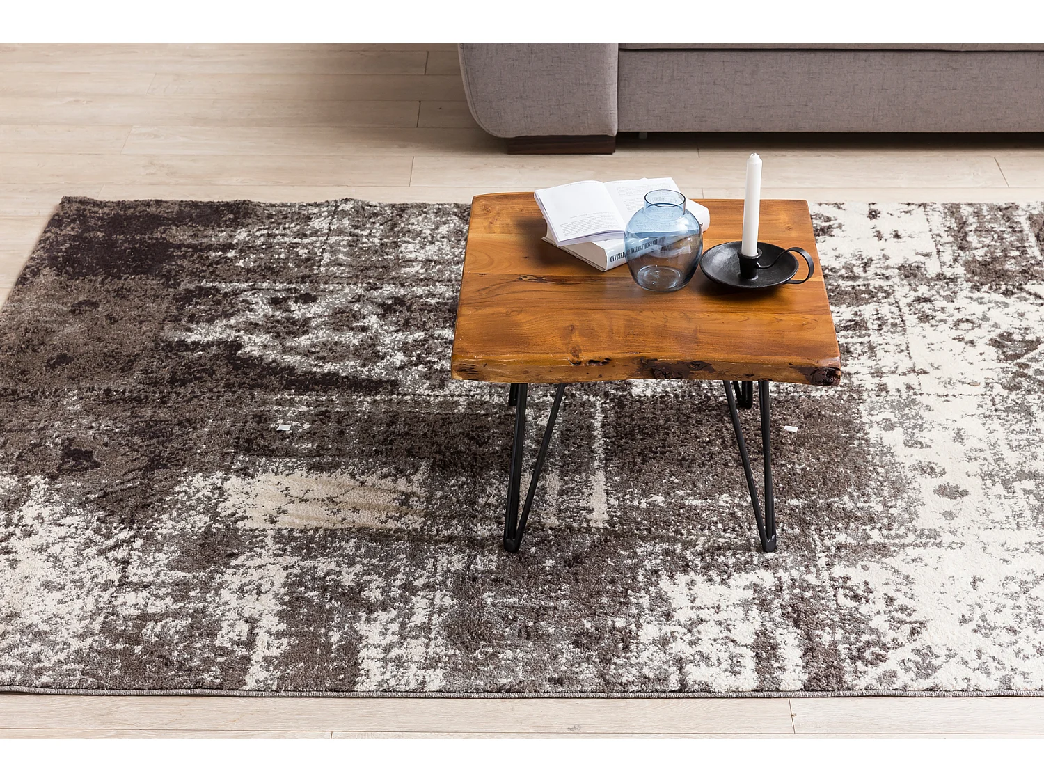 Couchtisch Baumkante 56x38x51 cm Sheesham Massivholz Metallbeine Wohnzimmertisch