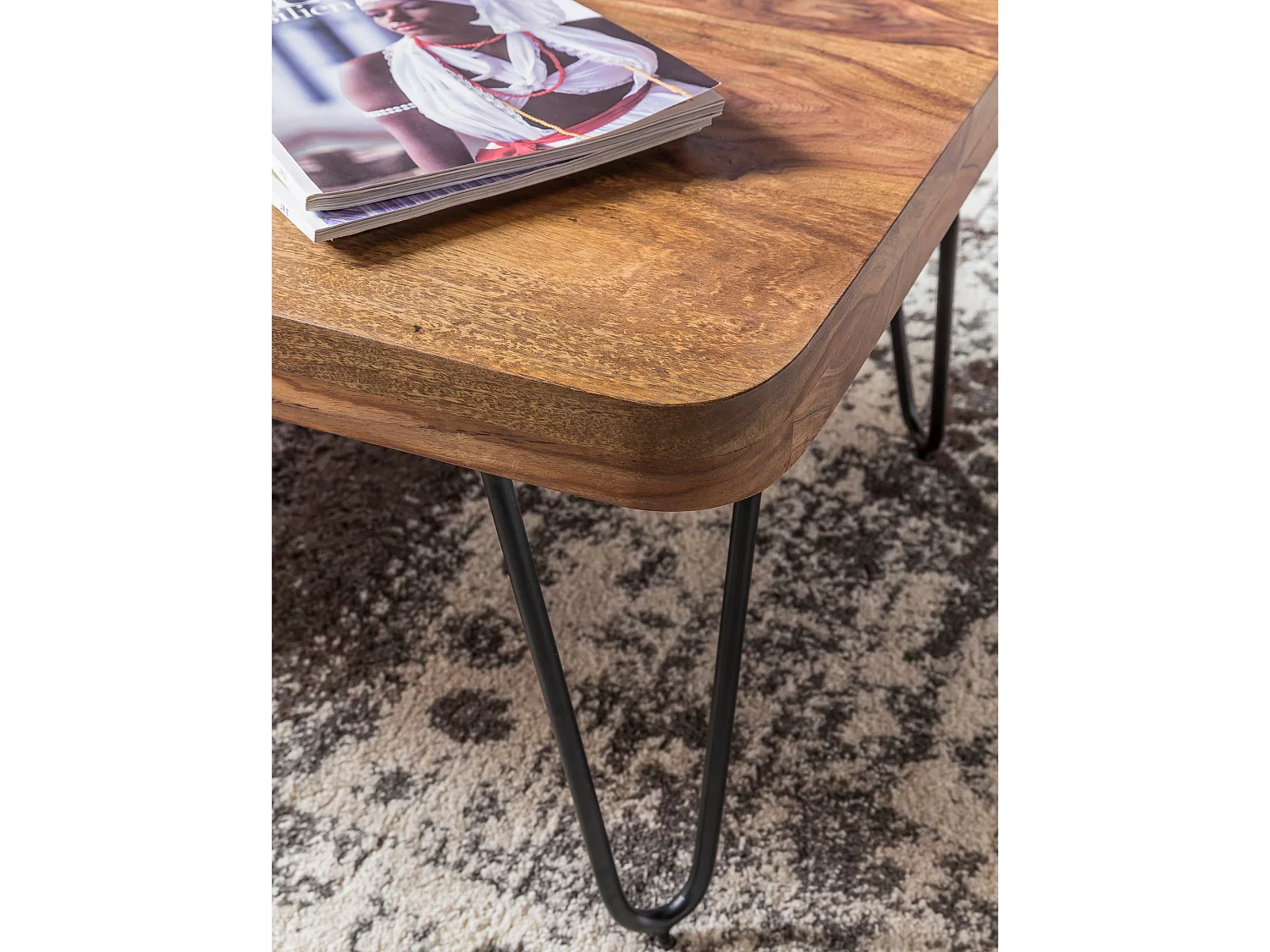 Couchtisch Massivholz 115 cm breit Wohnzimmertisch Metallbeine Landhaus