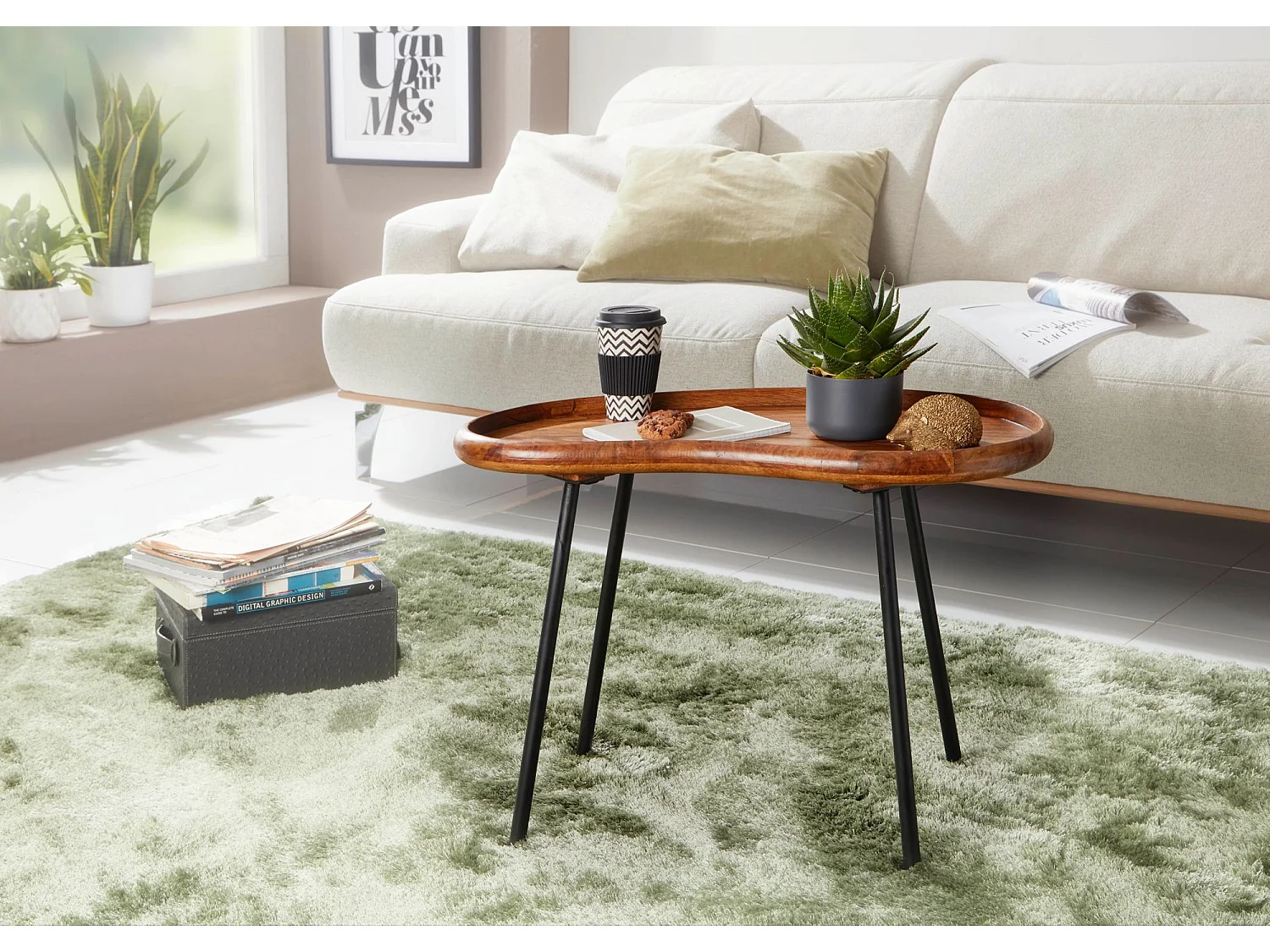 Couchtisch SV51466 Sheesham Tisch mit Metallbeinen Retro Sofatisch klein