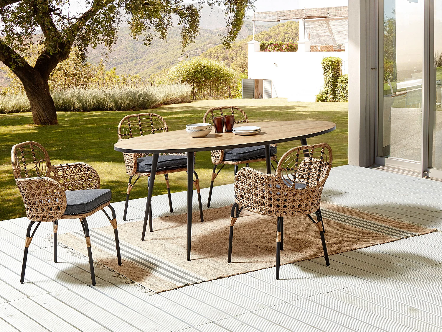 Lot de 4 chaises de jardin avec coussins PRATELLO Naturel