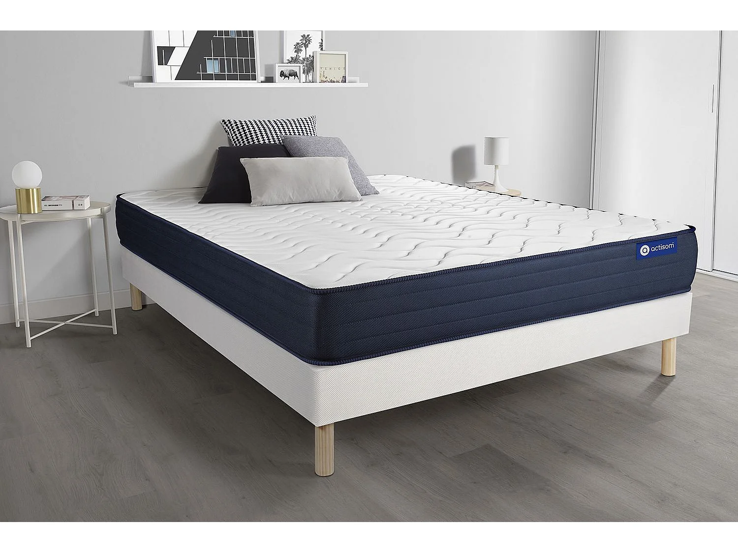 Lattenbodem en Actilatex life matras 90x200cm , matrasdikte : 22 cm , latex en traagschuim , zeer stevig, 5 comfortzones