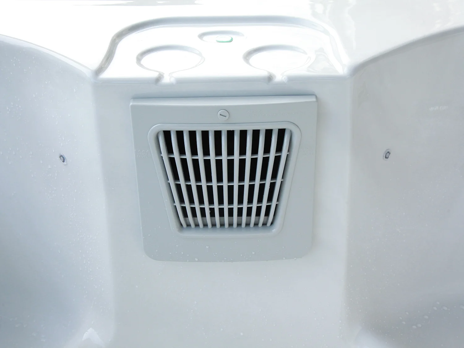 Whirlpool 4 Plätze - Perlweiß - 16 Düsen - 210 x 152 x 76 cm - System BALBOA - LULA IV