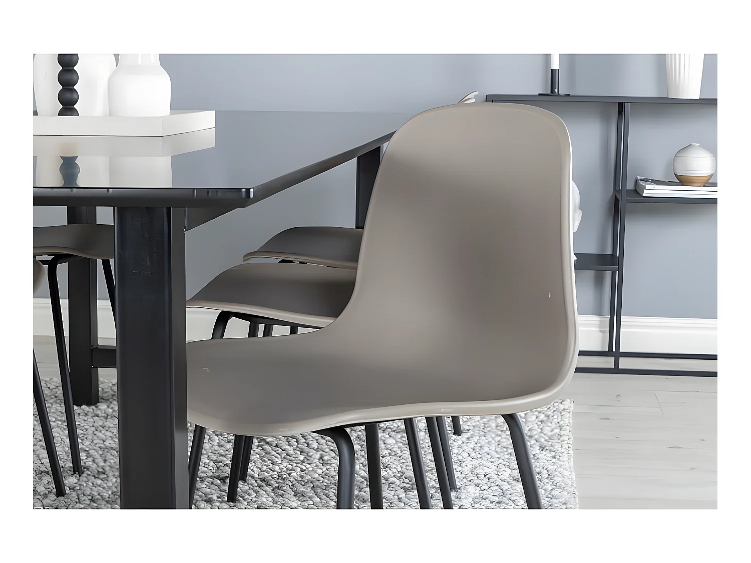 Artic eetkamerstoel kuipstoel khaki, zwart.