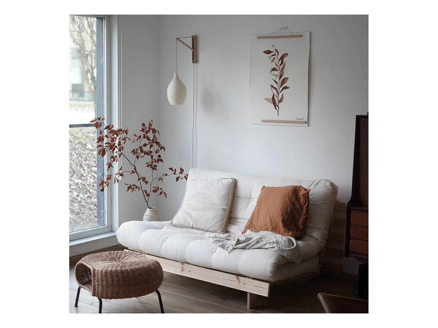 Canapé convertible ROOTS en pin massif naturel avec matelas futon bleu canard 140x200