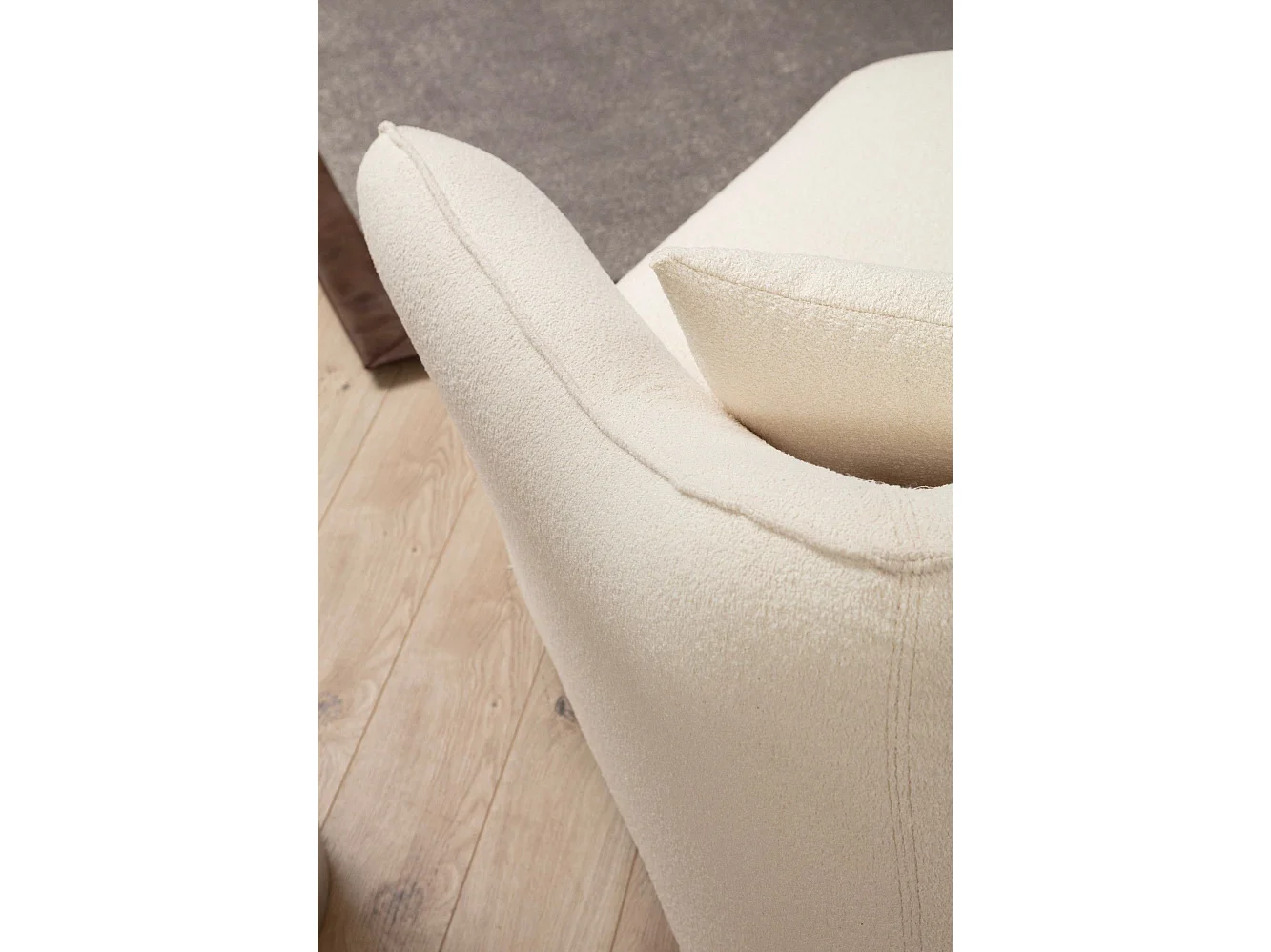 Sofá Altadena 431, De color marrón claro, 288x108x79cm, Tapiz, Patas: Madera