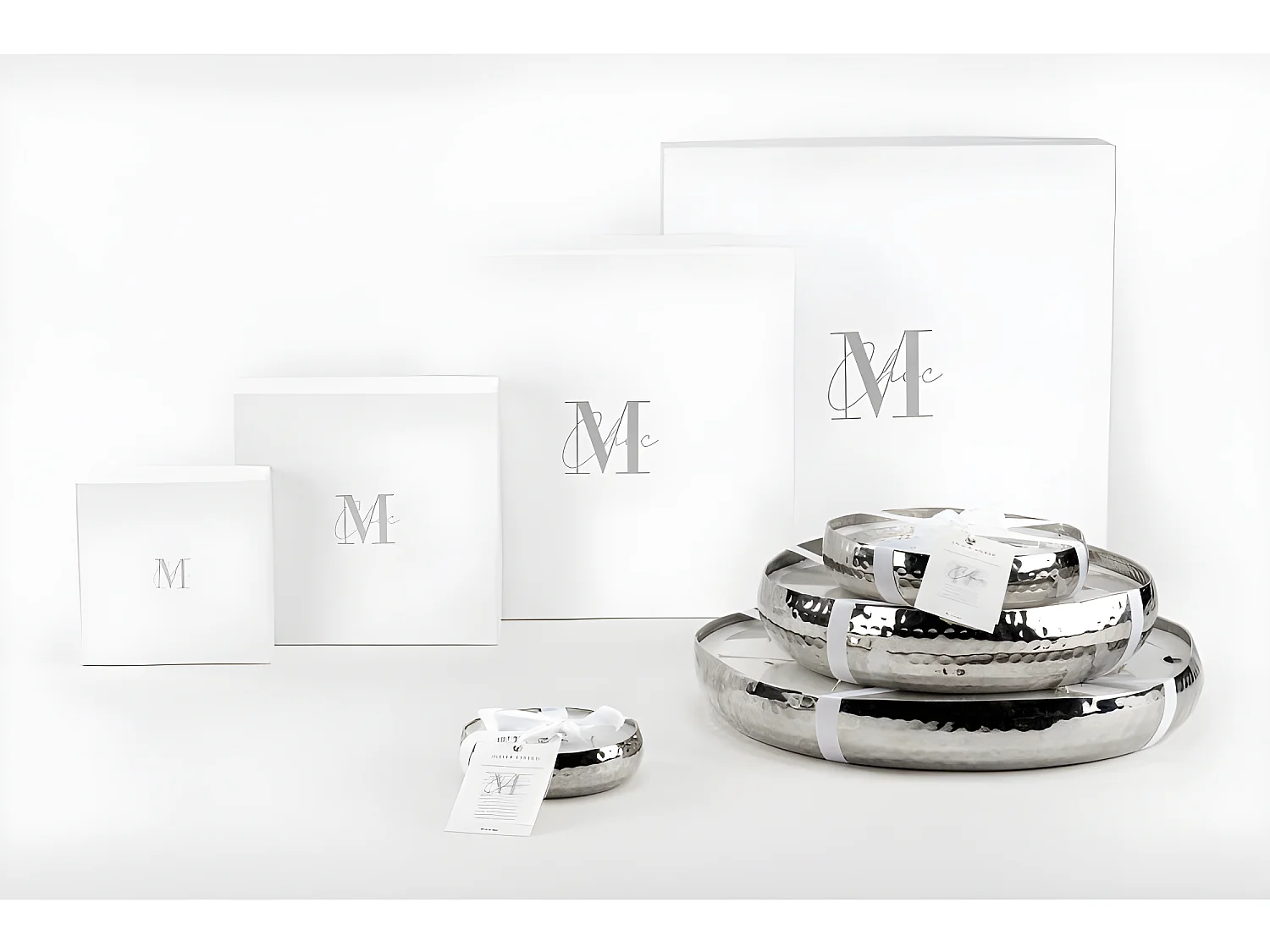 Vela perfumada livia metal plata extra 36x36 cm