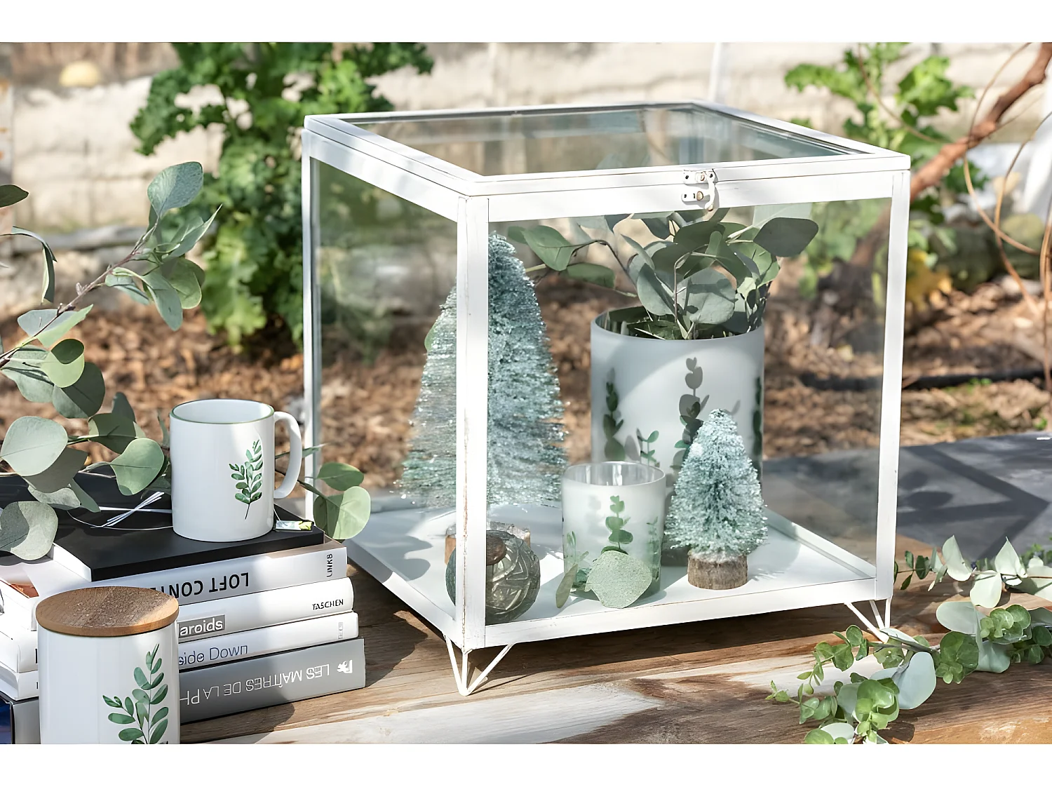 Árbol de Navidad artificial de plástico verde de 15x15x30 cm