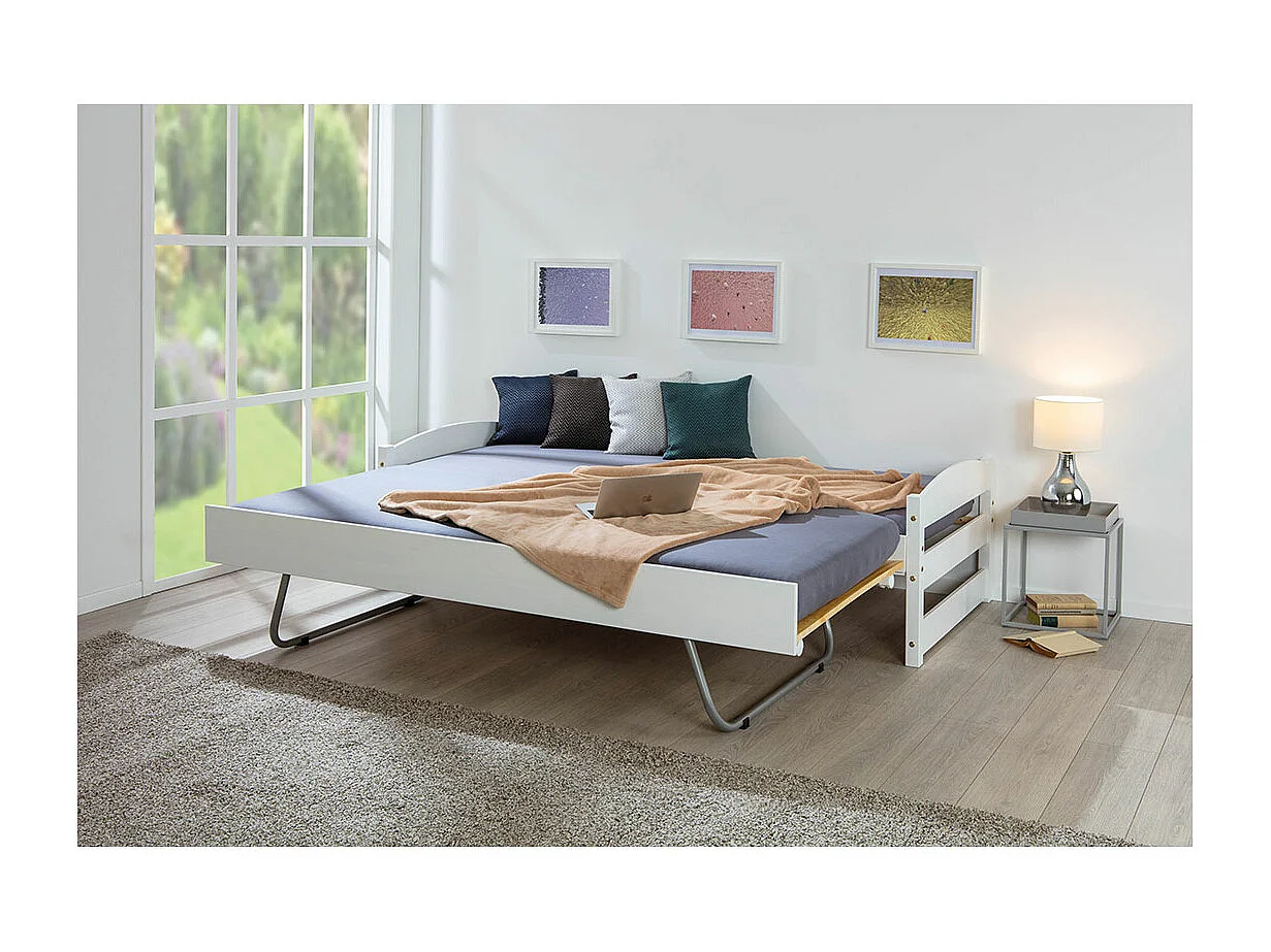 Vicki bed 90x200 cm met extra bed wit gelakt.