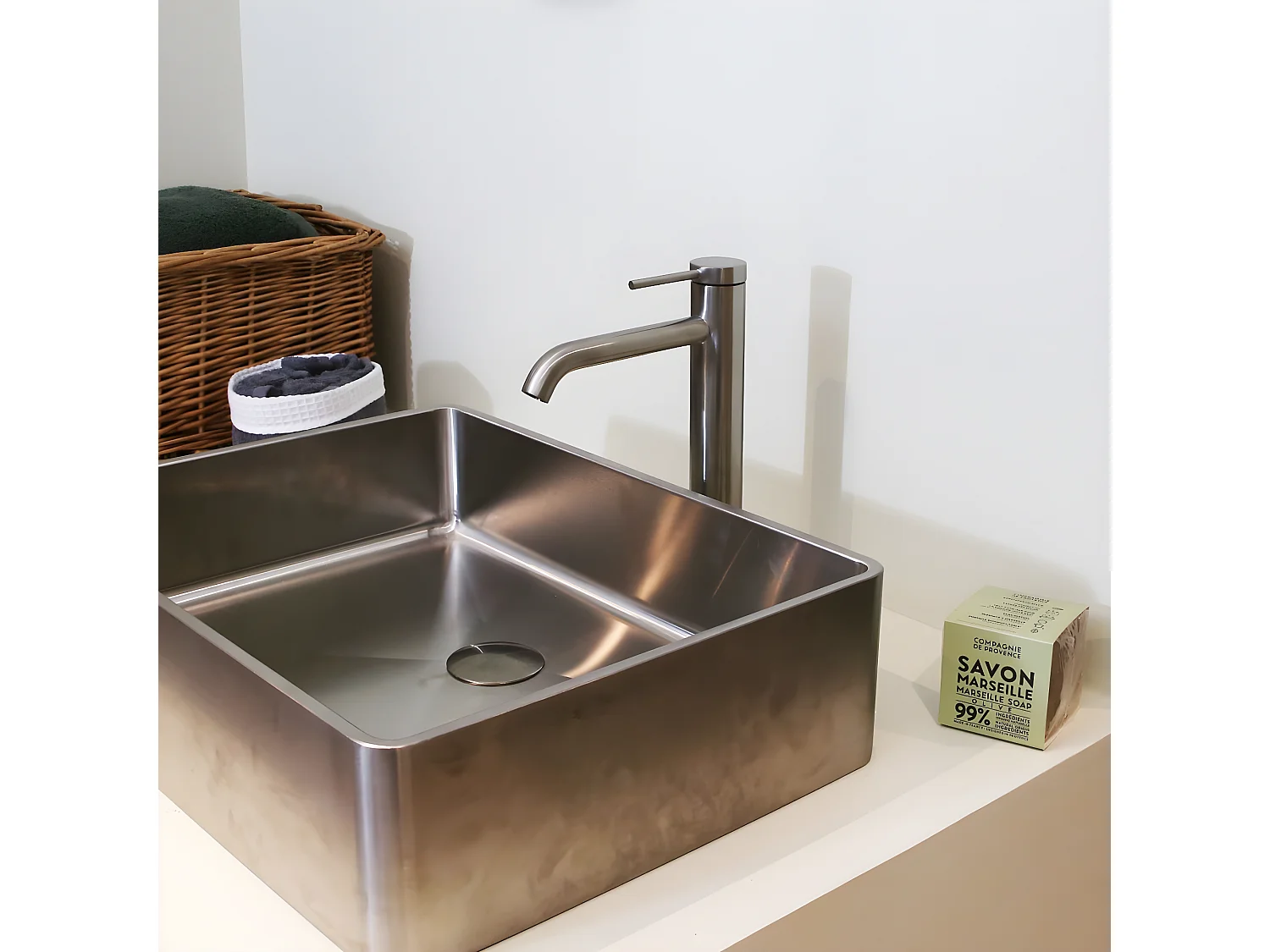 Rubinetto alto per lavabo Lollipop acciaio spazzolato Essebagno