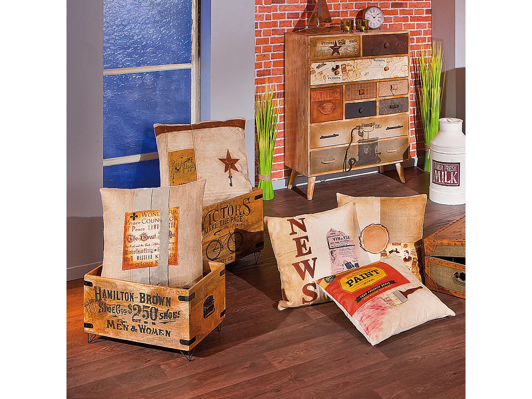 Cuscino Lukka marrone.