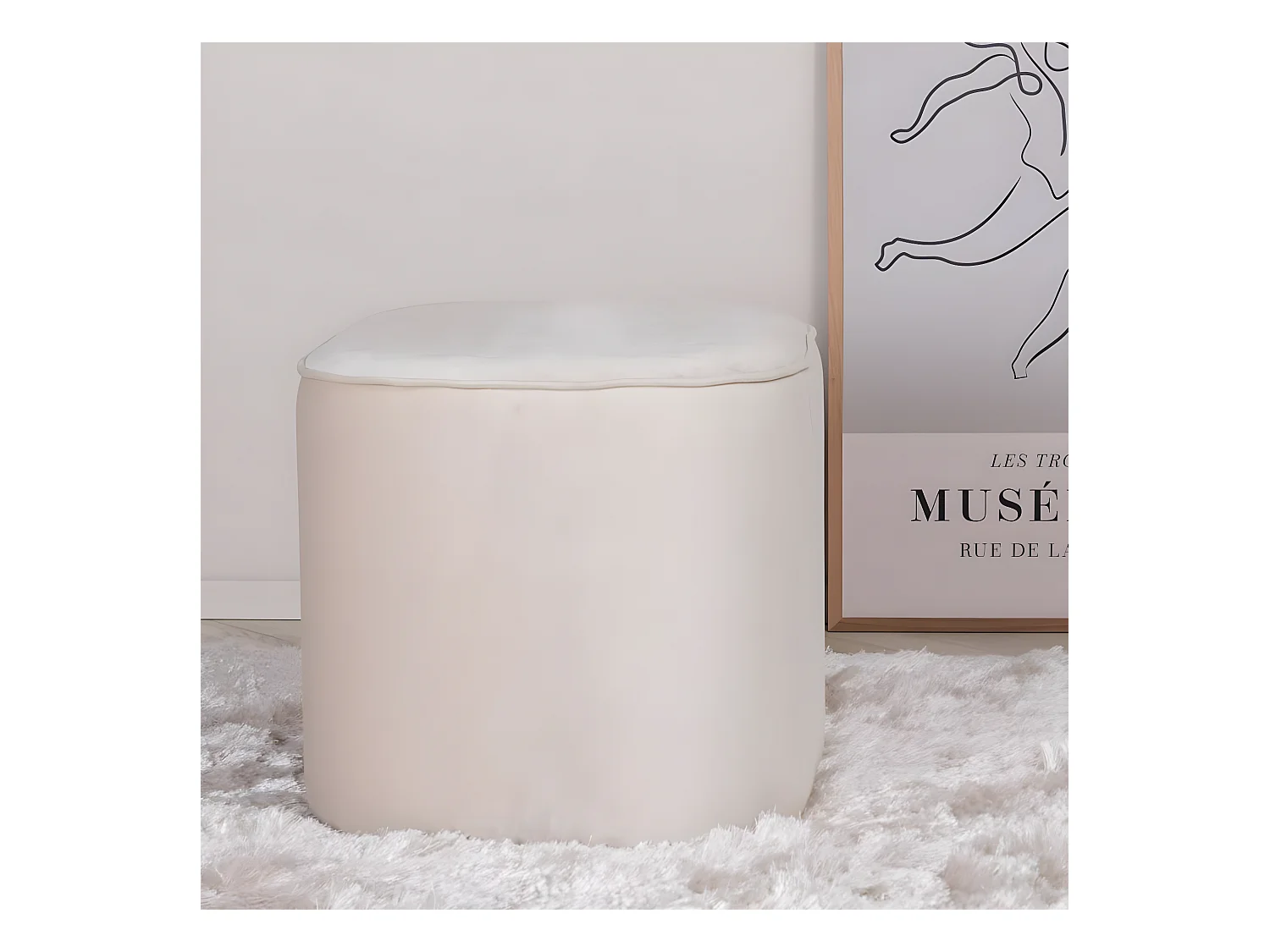 Puff Piff, reposapiés Ø44cm terciopelo blanco.