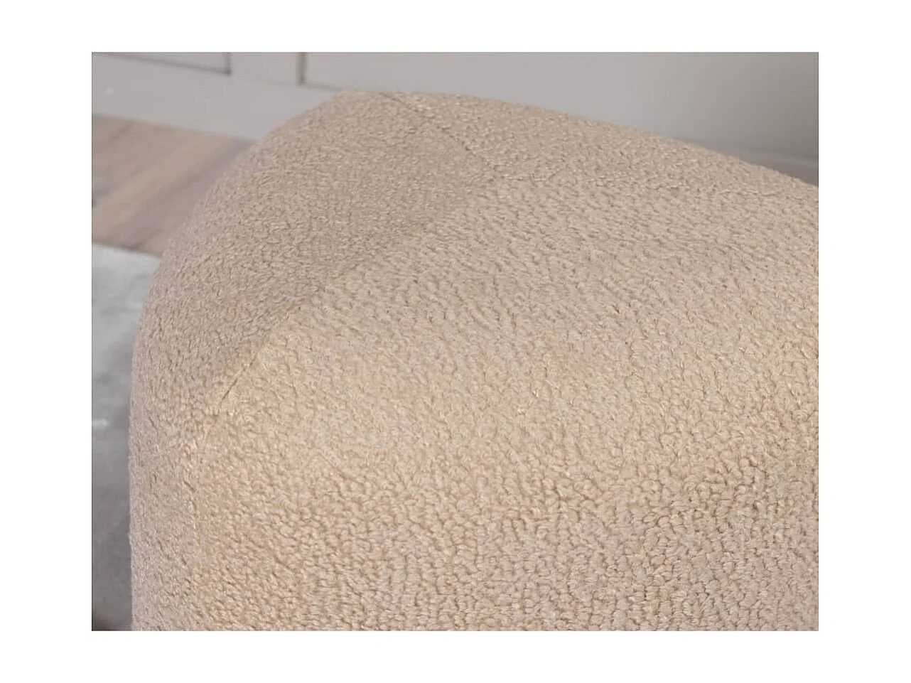 Peg poef, hocker Ø46cm teddystof beige.