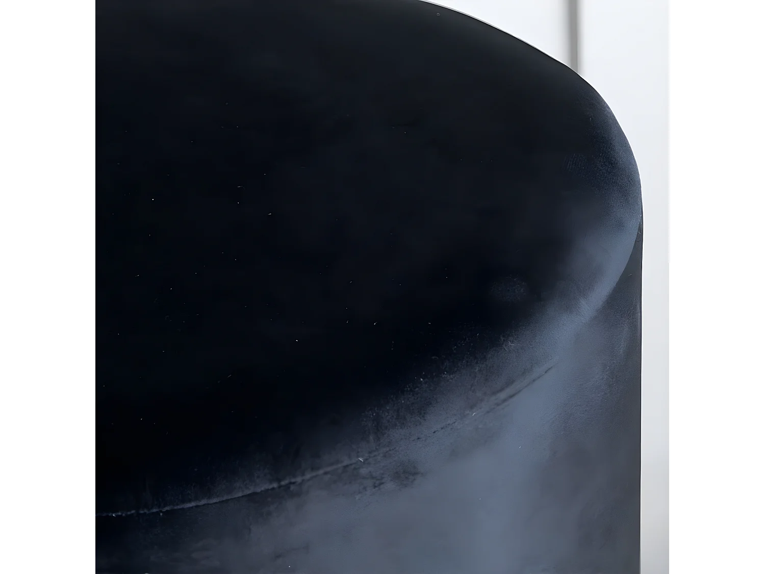 Benji Pouf, Hocker Ø35cm Velour schwarz, Messing.