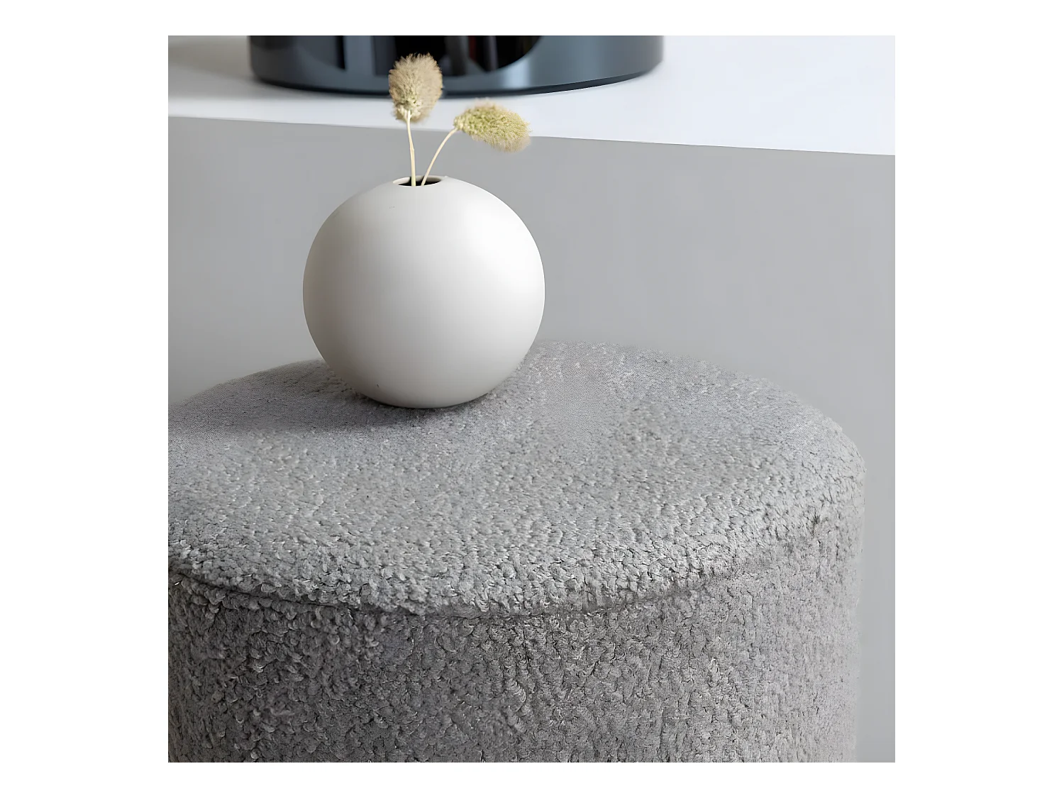 Benji poef, hocker Ø35cm teddystof zwart, bruin.