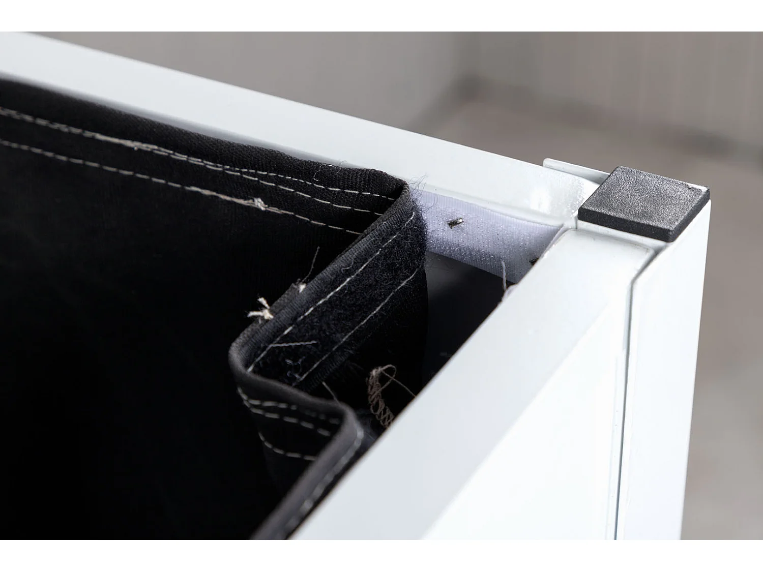 Tiana Kissenbox weiß.