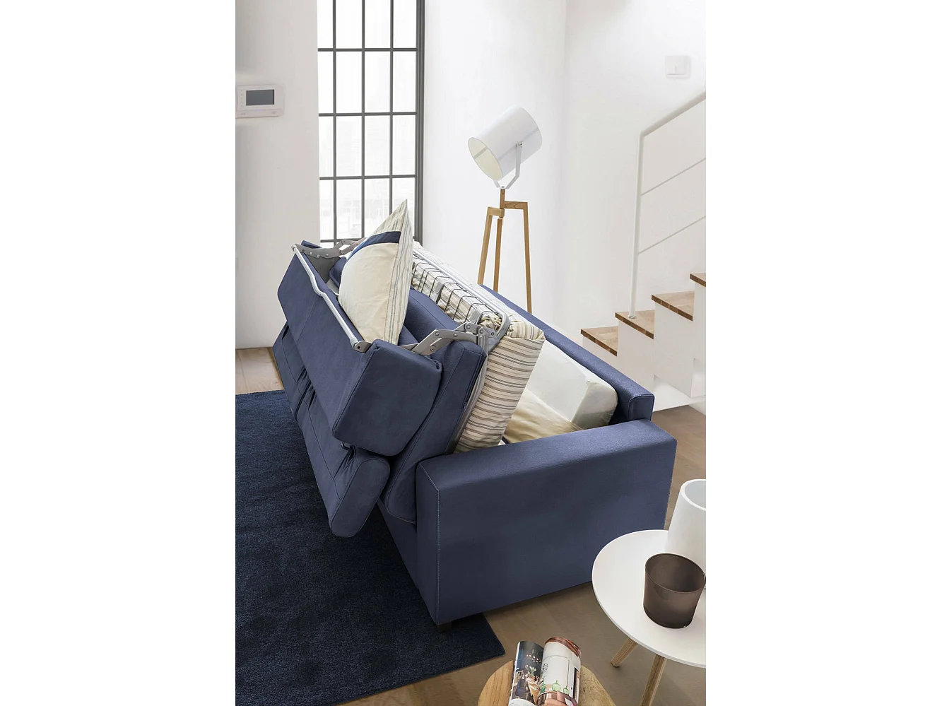 Canapé Daaneb, Grand Canapé 2 places, 100% Made in Italy, Canapé de salon à ouverture pivotante, avec appuis-tête réglables et accoudoirs fins, Cm 180x95h85, Bleu