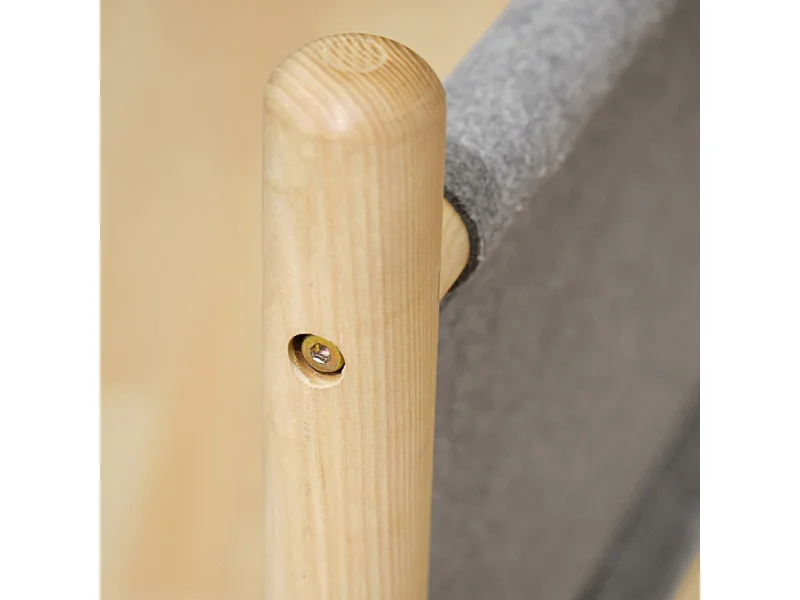 Lit 140 x 200 cm en bois de frêne et feutrine gris - AGDE 6599