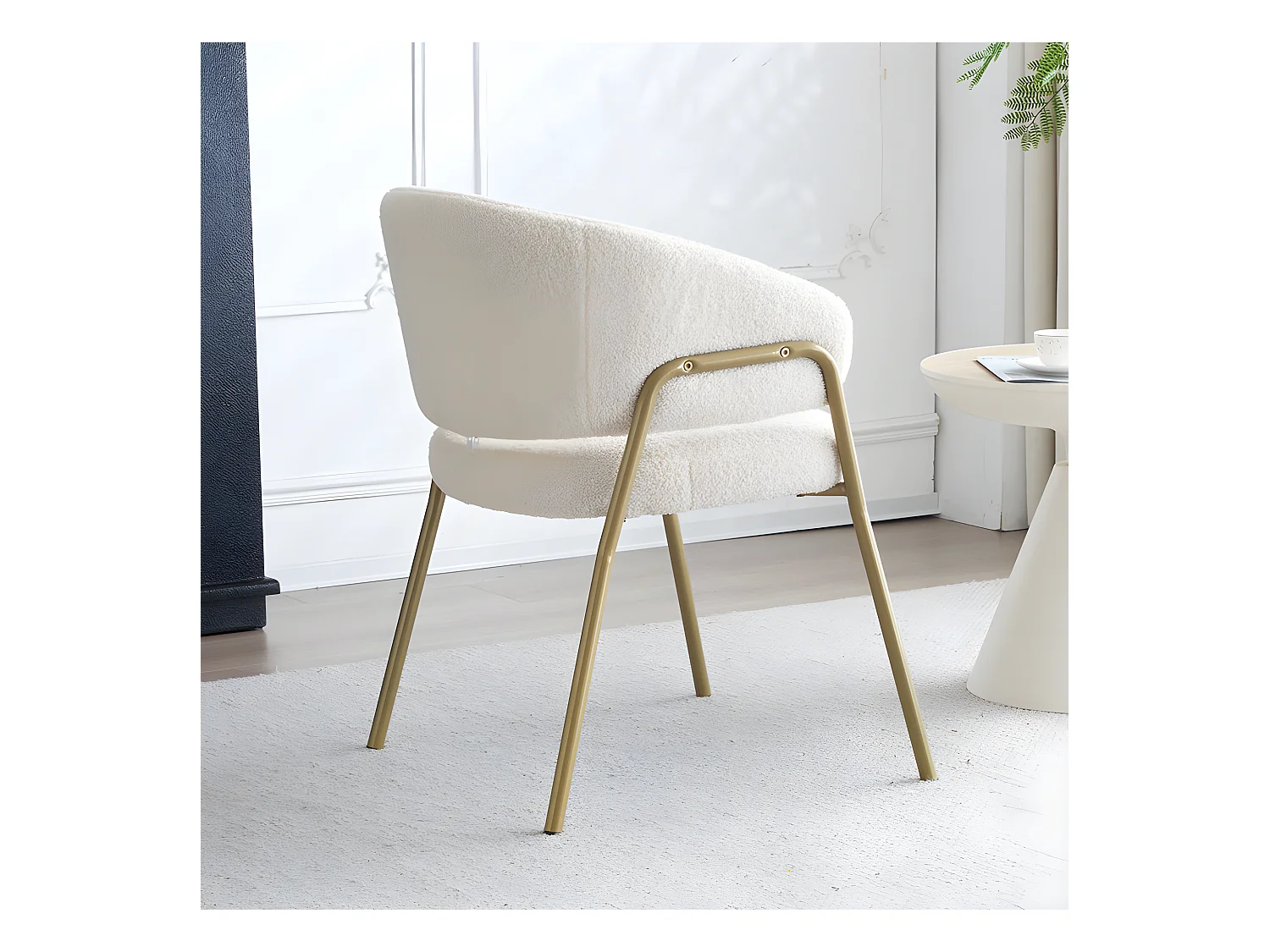 Stoel - sherpa stof - gouden poten - beige