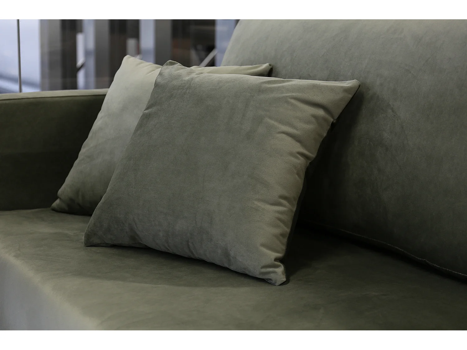 Slaapbank - 200 cm - 3 zitplaatsen - hydrofoob fluweel - olijf - VALICO