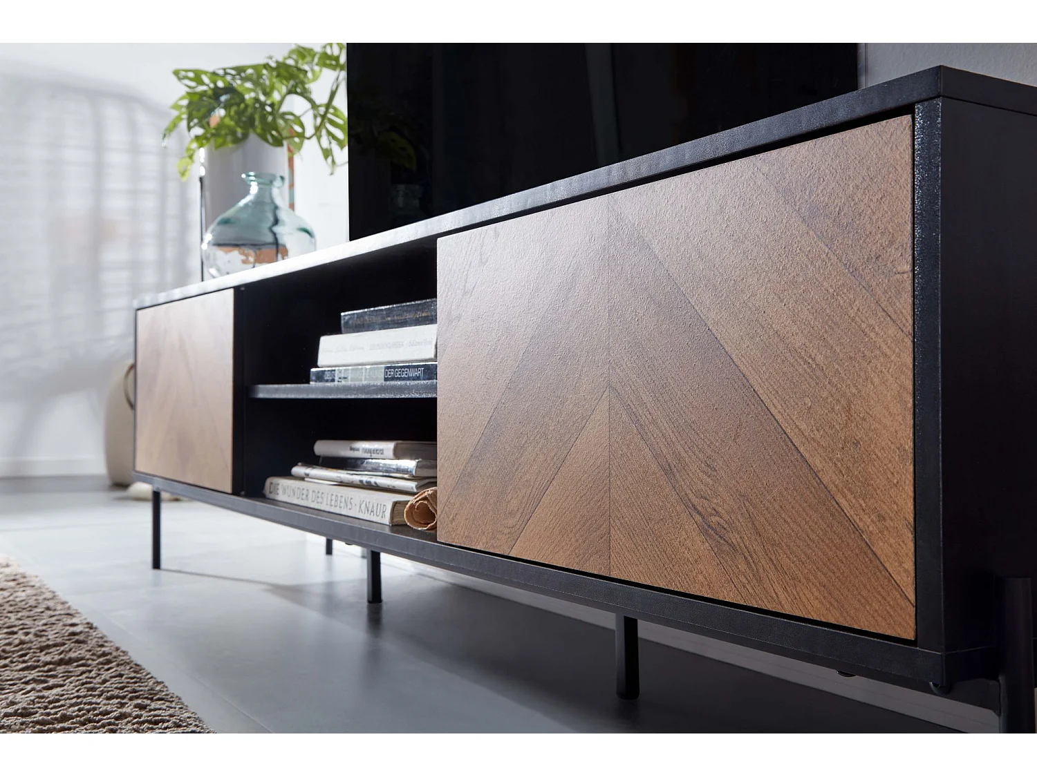 Meuble TV 163x45x40 cm Bois Noir Chêne Lowboard Panneau de Télévision