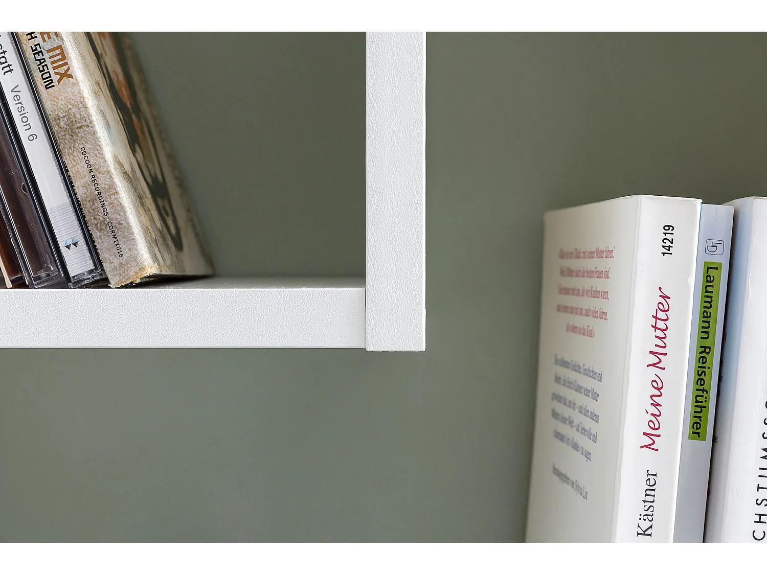 Wandregal Hängeregal 36 x 90 x 13,5 cm Holz Wandboard Dekoregal Modern