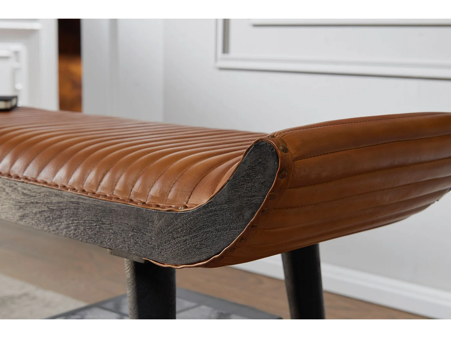 Sitzbank Echtleder / Holz Polsterbank 125x51x38 cm Bettbank Flurbank