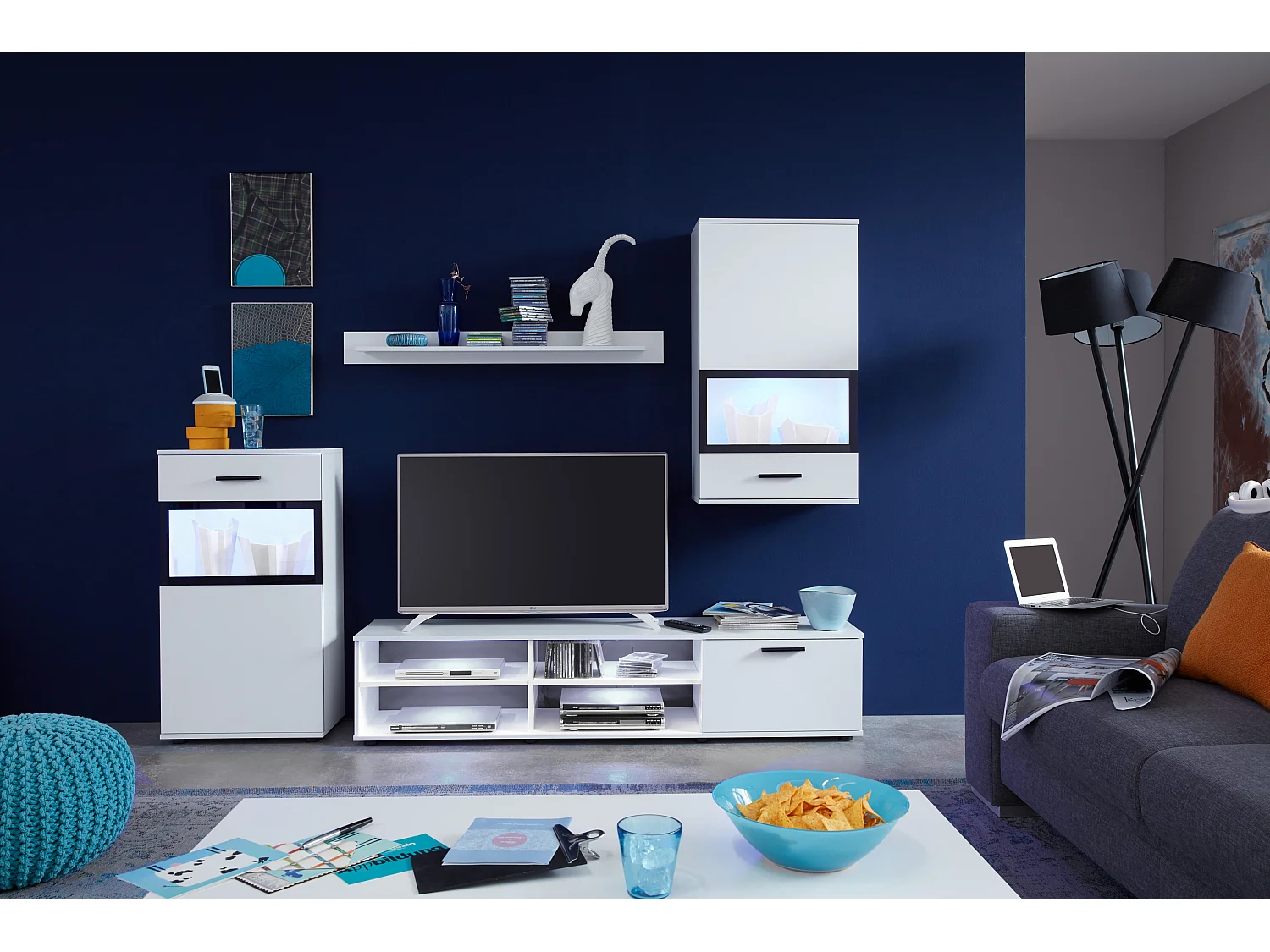 Swala Regal Aufstellung, weiss, schwarz.