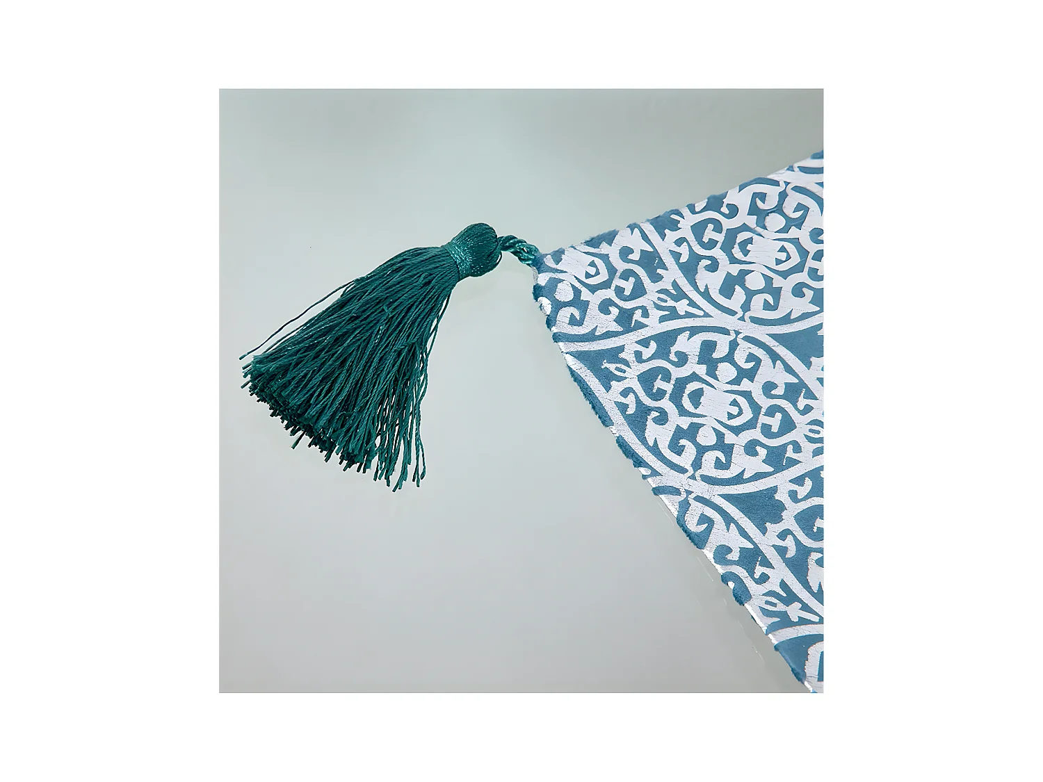 Camino 33*180 azul brillo flor de lis luzmila