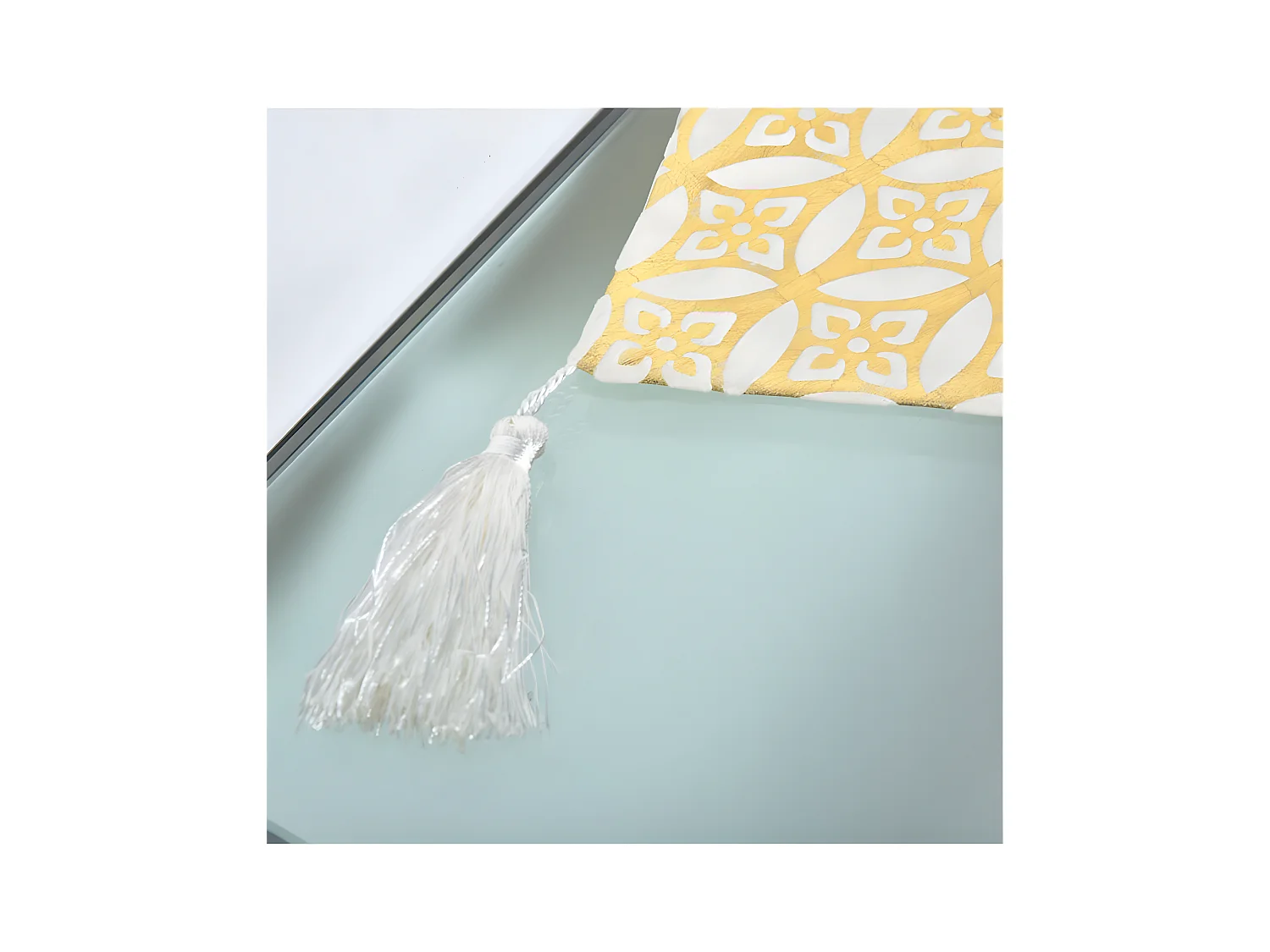 Camino 33*180 beige dorado cenefa flor vivienne