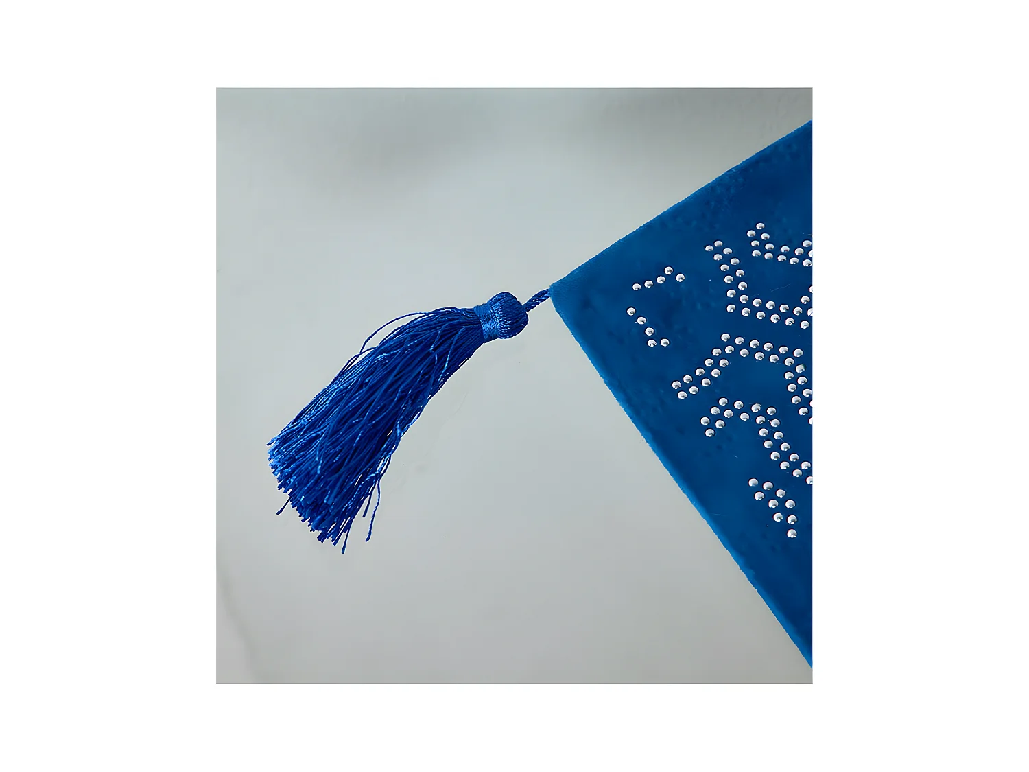 Camino 33*180 azul bolitas metal flor de lis lis