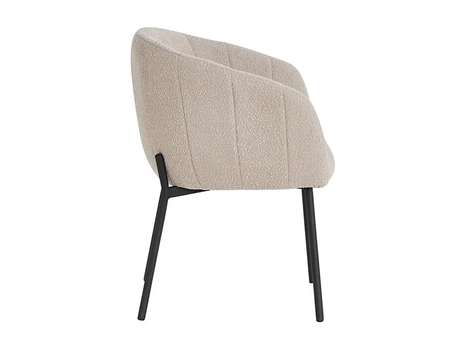 Chaise SEVILLE – Tissu bouclé sable – Pieds métal noir – H79 x L57 x P62 cm