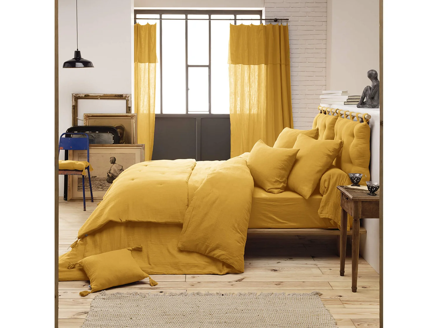 Parure de lit 240x220 double gaze de coton jaune safran Terre de Nuit