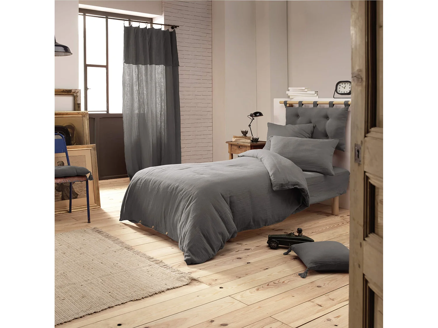 Parure de lit 240x220 double gaze de coton gris anthracite Terre de Nuit